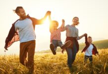 Co się dzieje z hormonami, gdy wzajemnie się dotykamy?